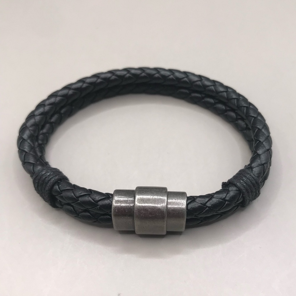 Cool Steel and Beyond Black Double Braided Leather Bracelet - Picture 4 of 8